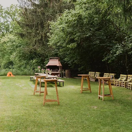 ゲストハウス Center Vintgar スロヴェンスカ・ビストリツァ