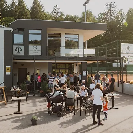 בית הארחה Center Vintgar סלובנסקה ביסטריקה